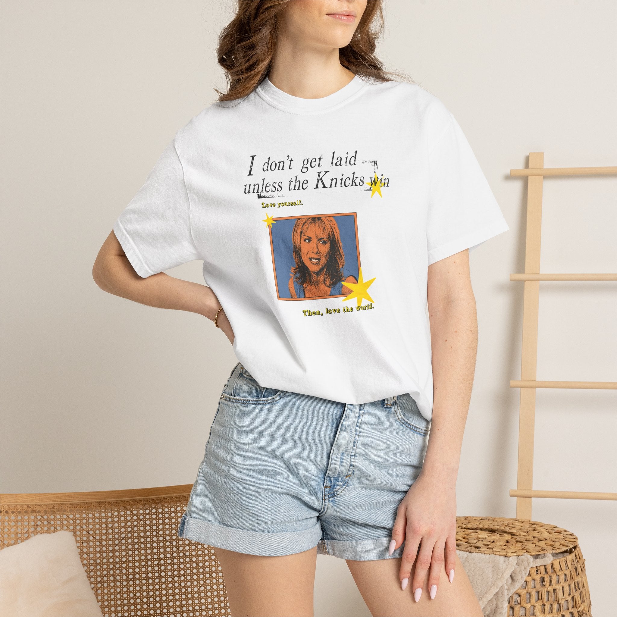 I Don't Get Laid Unless the Knicks Win T-shirt | Retro Photo Graphic